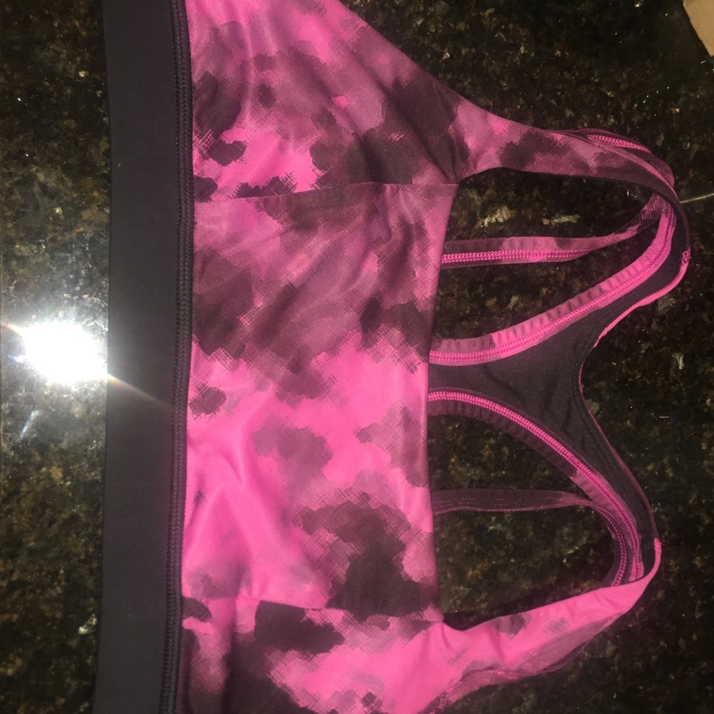 Multicolored low impact lululemon sportsbra🌺